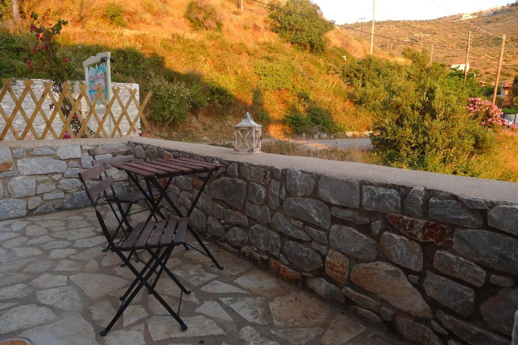 Kourmas Suites Liménion Zimmer foto