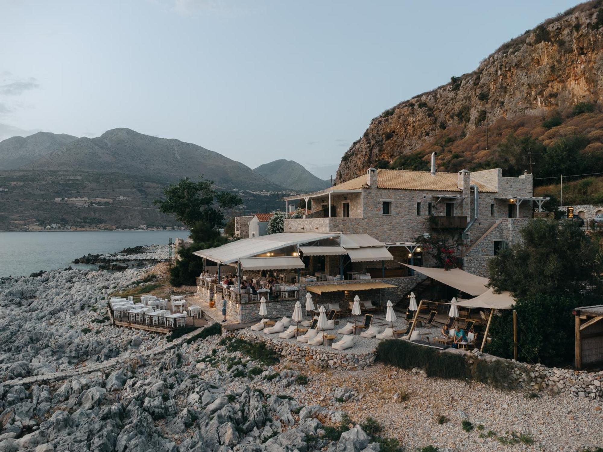Kourmas Suites Liménion Exterior foto