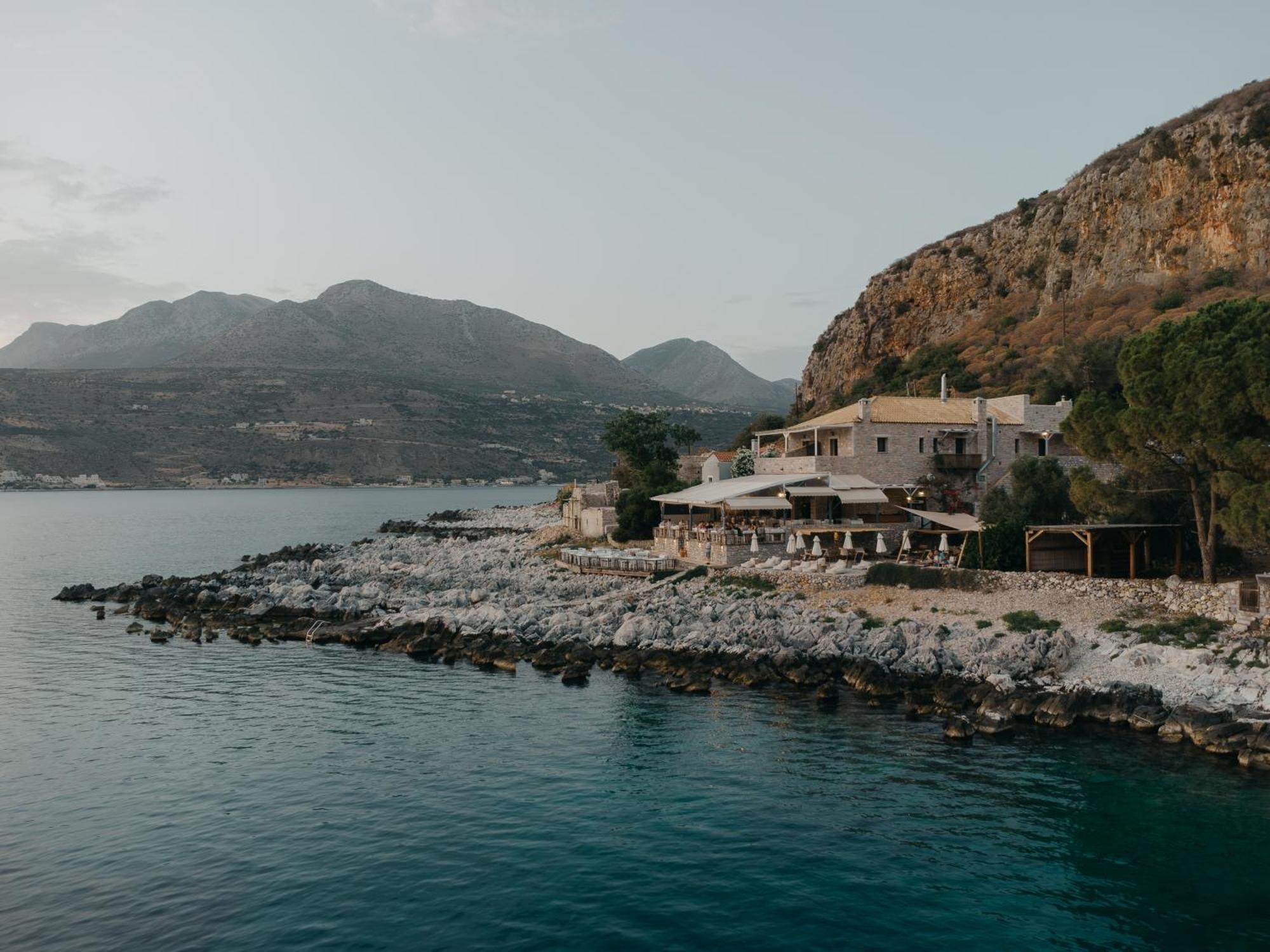 Kourmas Suites Liménion Exterior foto